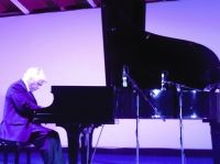 Exitoso concierto de pianista Roberto Bravo en Santa Bárbara